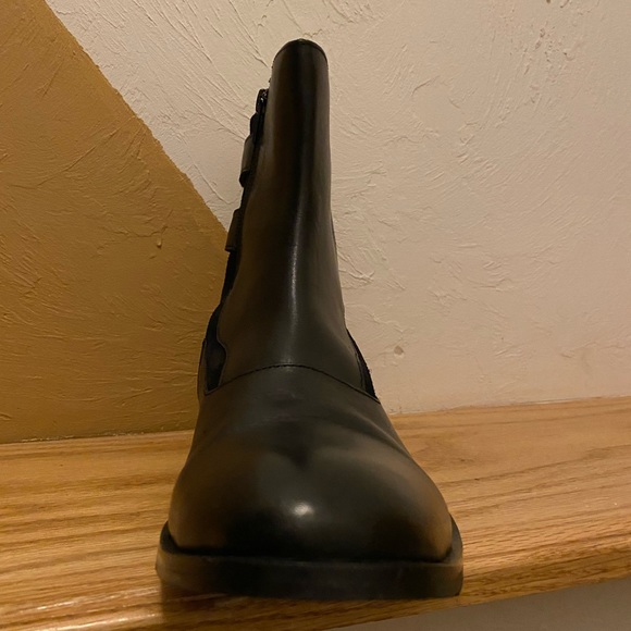 BenSherman Remy Buckle Boot - Picture 4 of 9